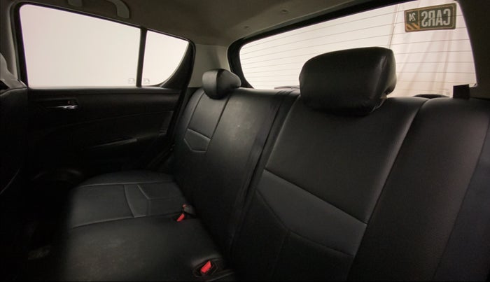 2011 Maruti Swift ZXI, Petrol, Manual, 67,971 km, Right Side Rear Door Cabin