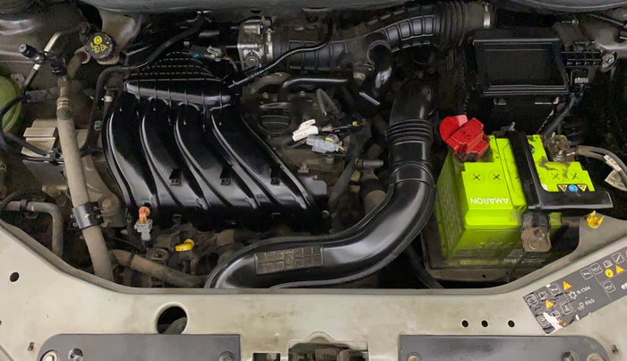 2021 Nissan Kicks XV 1.5, Petrol, Manual, 1,18,335 km, Engine View
