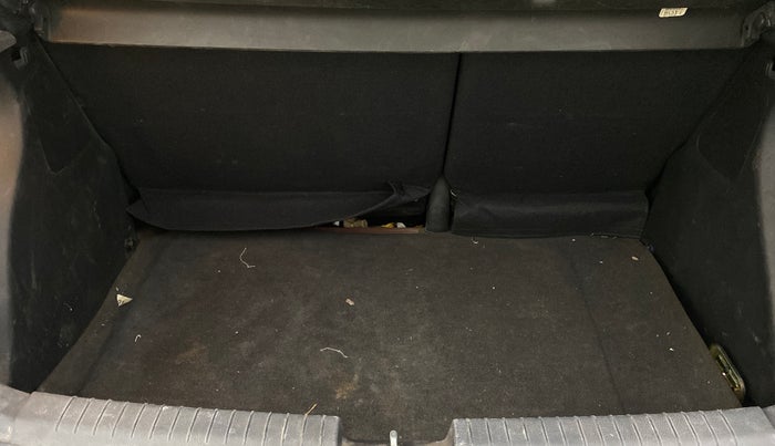 2016 Hyundai Elite i20 ASTA 1.4 CRDI, Diesel, Manual, 73,489 km, Boot Inside