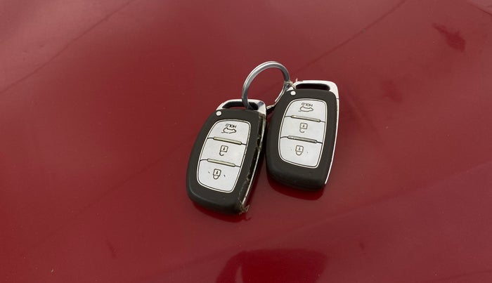 2016 Hyundai Elite i20 ASTA 1.4 CRDI, Diesel, Manual, 73,489 km, Key Close Up