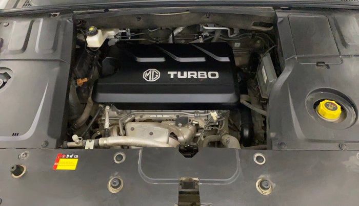 2024 MG HECTOR SHARP PRO 1.5 PETROL TURBO CVT PETROL, Petrol, Automatic, 14,132 km, Engine View