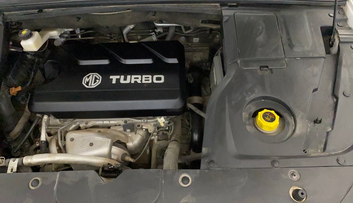 2024 MG HECTOR SHARP PRO 1.5 PETROL TURBO CVT PETROL, Petrol, Automatic, 14,132 km, Engine View - Left