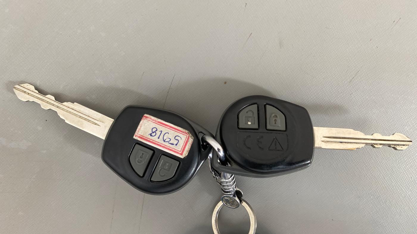 2017 Maruti Baleno DELTA PETROL 1.2, Petrol, Manual, 68,904 km, Key Close Up