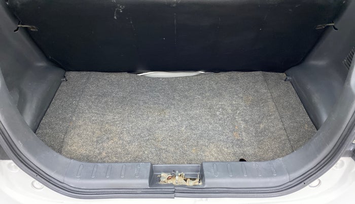 2018 Maruti Alto 800 LXI, Petrol, Manual, 42,432 km, Boot Inside