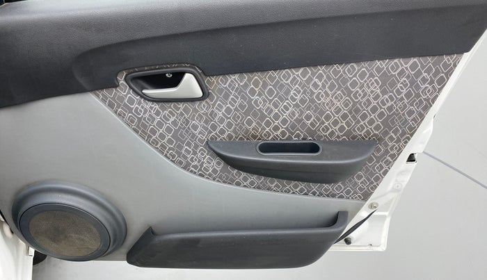 2018 Maruti Alto 800 LXI, Petrol, Manual, 42,432 km, Driver Side Door Panels Control