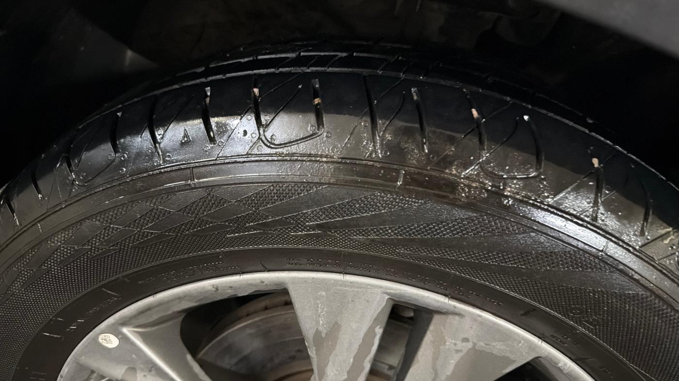 2022 KIA SELTOS HTX IVT 1.5 PETROL, Petrol, Automatic, 83,479 km, Right Front Tyre Tread