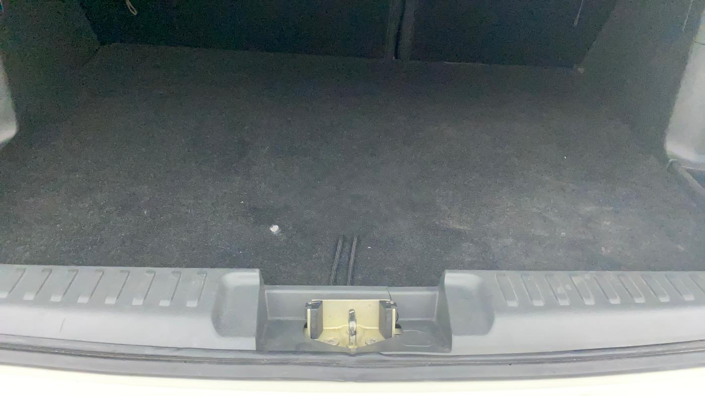 2016 Maruti Vitara Brezza ZDI, Diesel, Manual, 66,389 km, Boot Inside