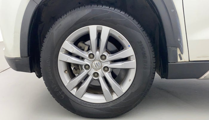 2016 Maruti Vitara Brezza ZDI, Diesel, Manual, 66,389 km, Left Front Wheel