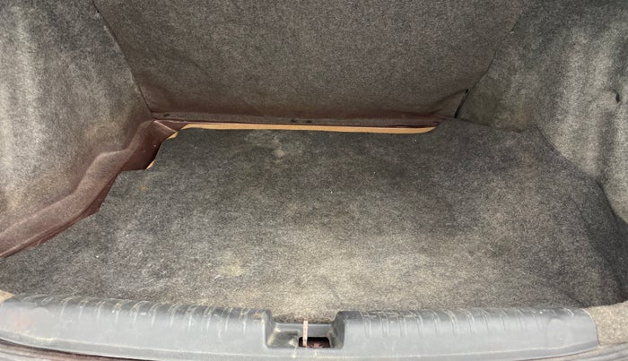 2015 Honda Amaze 1.2L I-VTEC VX AT, Petrol, Automatic, 35,967 km, Boot Inside