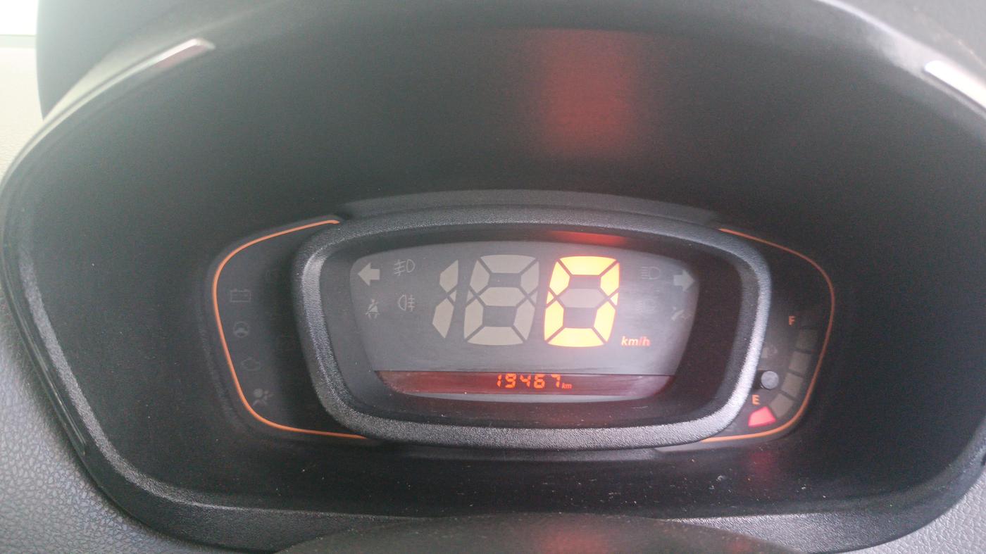 2016 Renault Kwid RXT 0.8, Petrol, Manual, 19,467 km, Odometer Image