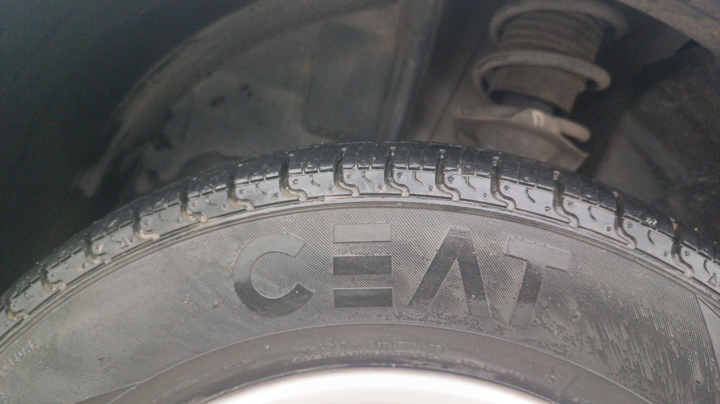 2016 Renault Kwid RXT 0.8, Petrol, Manual, 19,467 km, Left Front Tyre Tread