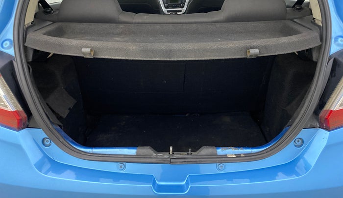 2017 Tata Tiago XT PETROL, Petrol, Manual, 73,409 km, Boot Inside