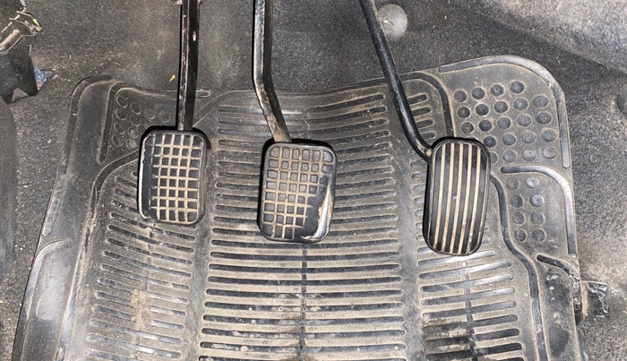 2017 Tata Tiago XT PETROL, Petrol, Manual, 73,409 km, Pedals