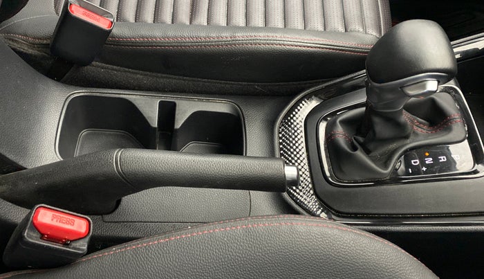 2020 KIA SONET GTX PLUS DCT 1.0, Petrol, Automatic, 15,230 km, Gear Lever