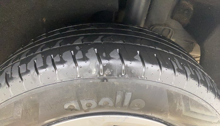 2022 KIA CARENS PRESTIGE 1.5 PETROL 7 STR, Petrol, Manual, 7,566 km, Left Rear Tyre Tread