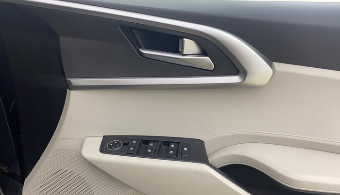 2022 KIA CARENS PRESTIGE 1.5 PETROL 7 STR, Petrol, Manual, 7,566 km, Driver Side Door Panels Control