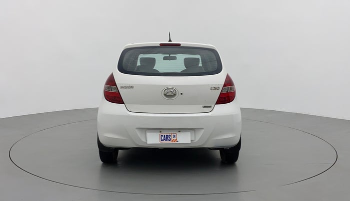 2012 Hyundai i20 MAGNA O 1.2, Petrol, Manual, 64,381 km, Back/Rear