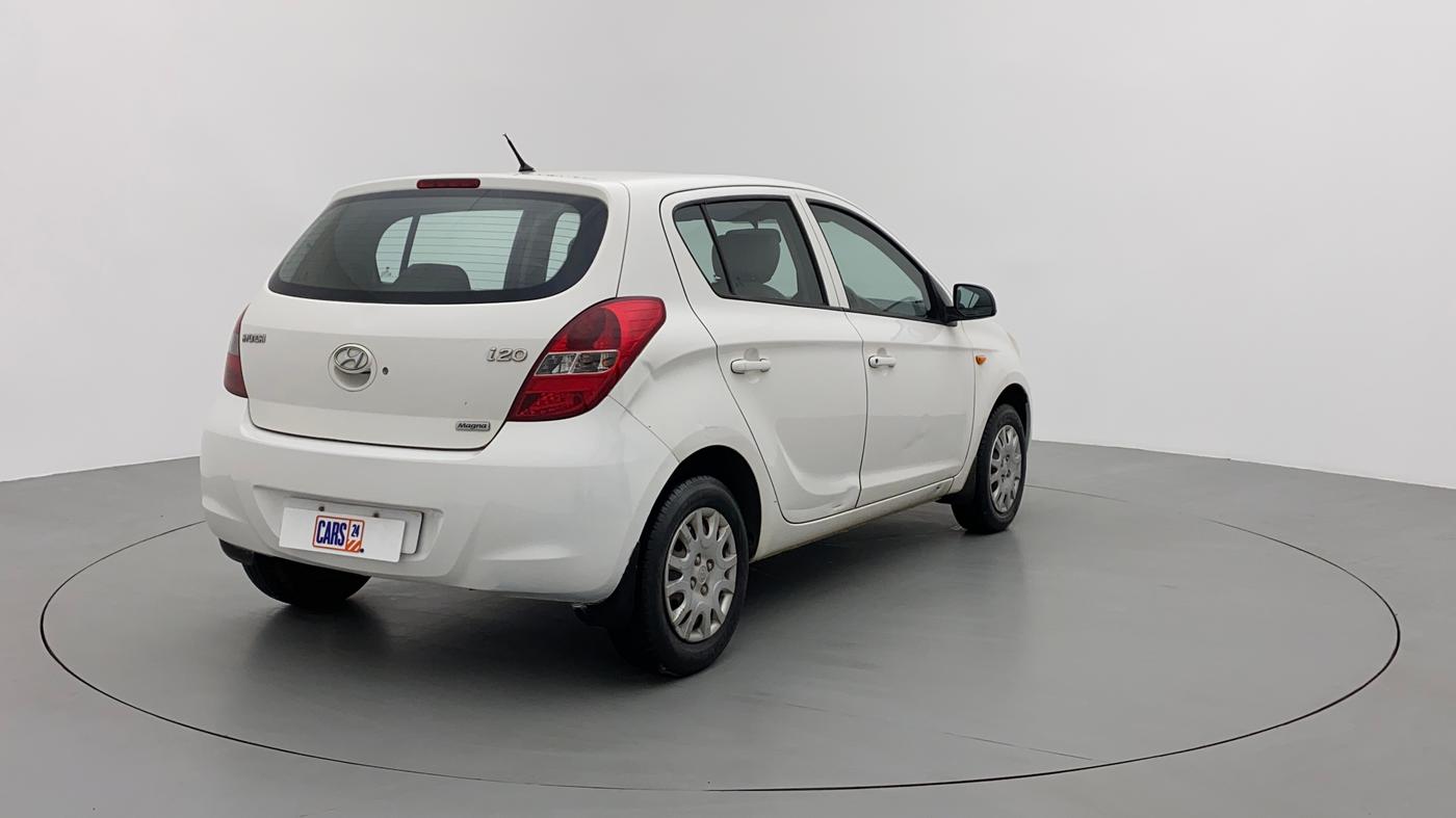 2012 Hyundai i20 MAGNA O 1.2, Petrol, Manual, 64,381 km, Right Back Diagonal