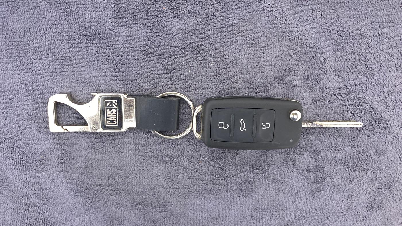 2019 Volkswagen Ameo HIGHLINE PLUS DSG 1.5, Diesel, Automatic, 45,925 km, Key Close Up