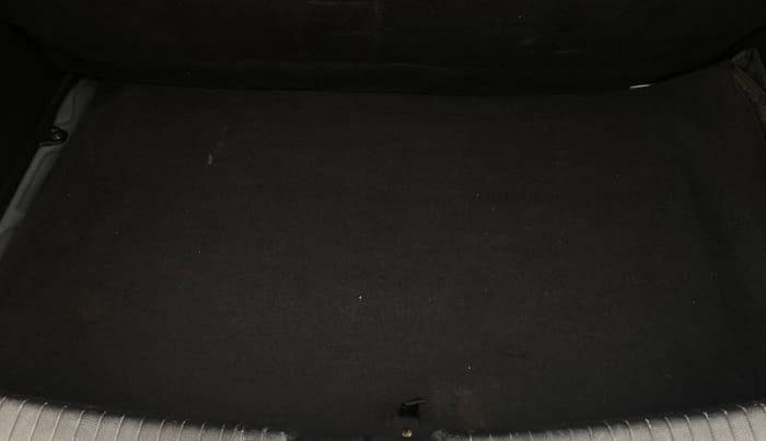 2016 Hyundai Grand i10 ASTA AT 1.2 KAPPA VTVT, Petrol, Automatic, 63,759 km, Boot Inside