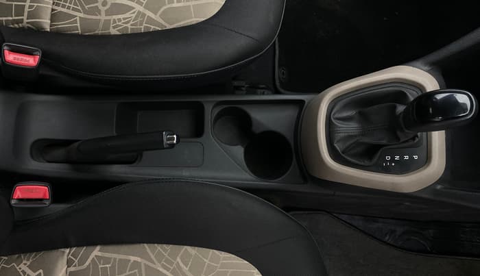 2016 Hyundai Grand i10 ASTA AT 1.2 KAPPA VTVT, Petrol, Automatic, 63,759 km, Gear Lever