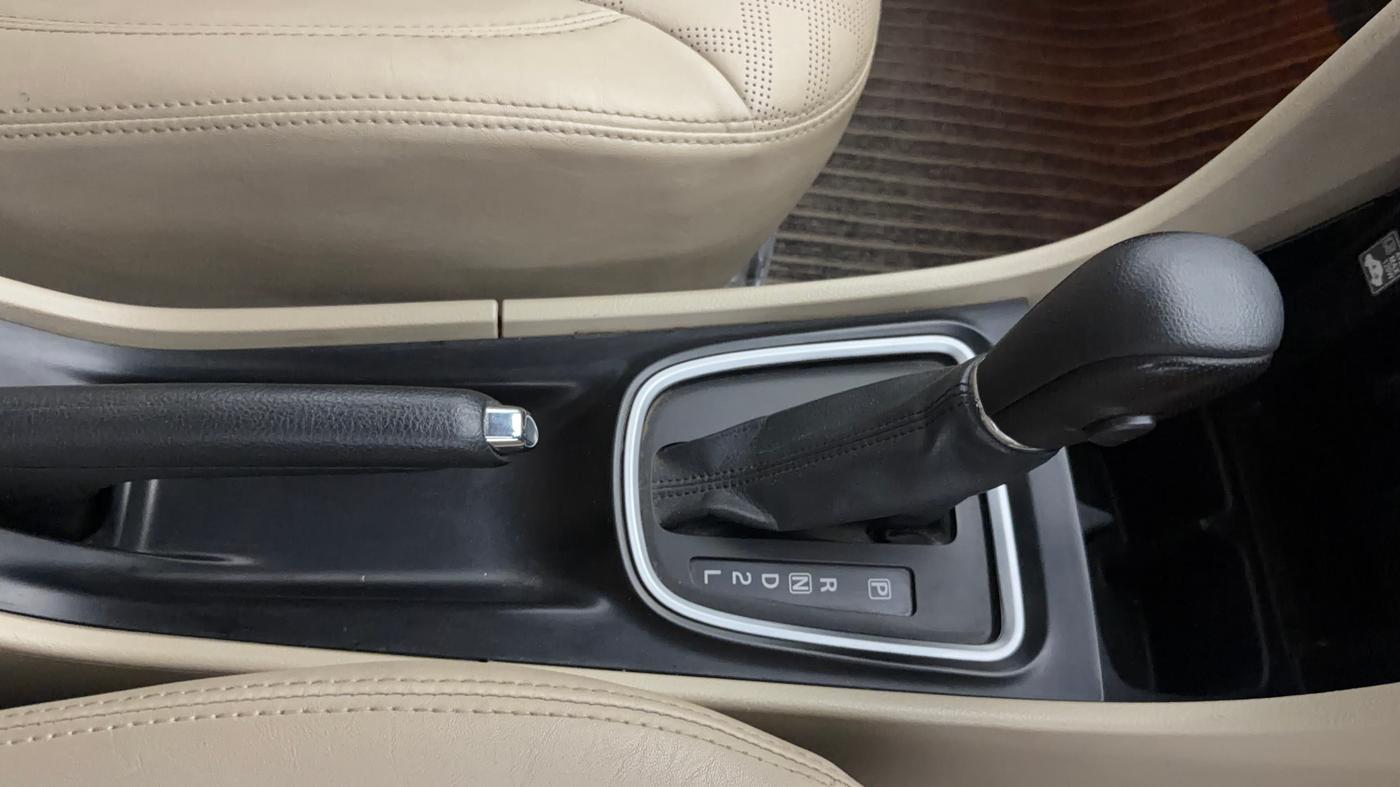 2021 Maruti Ciaz ZETA AT 1.5  SHVS PETROL, Petrol, Automatic, 44,799 km, Gear Lever