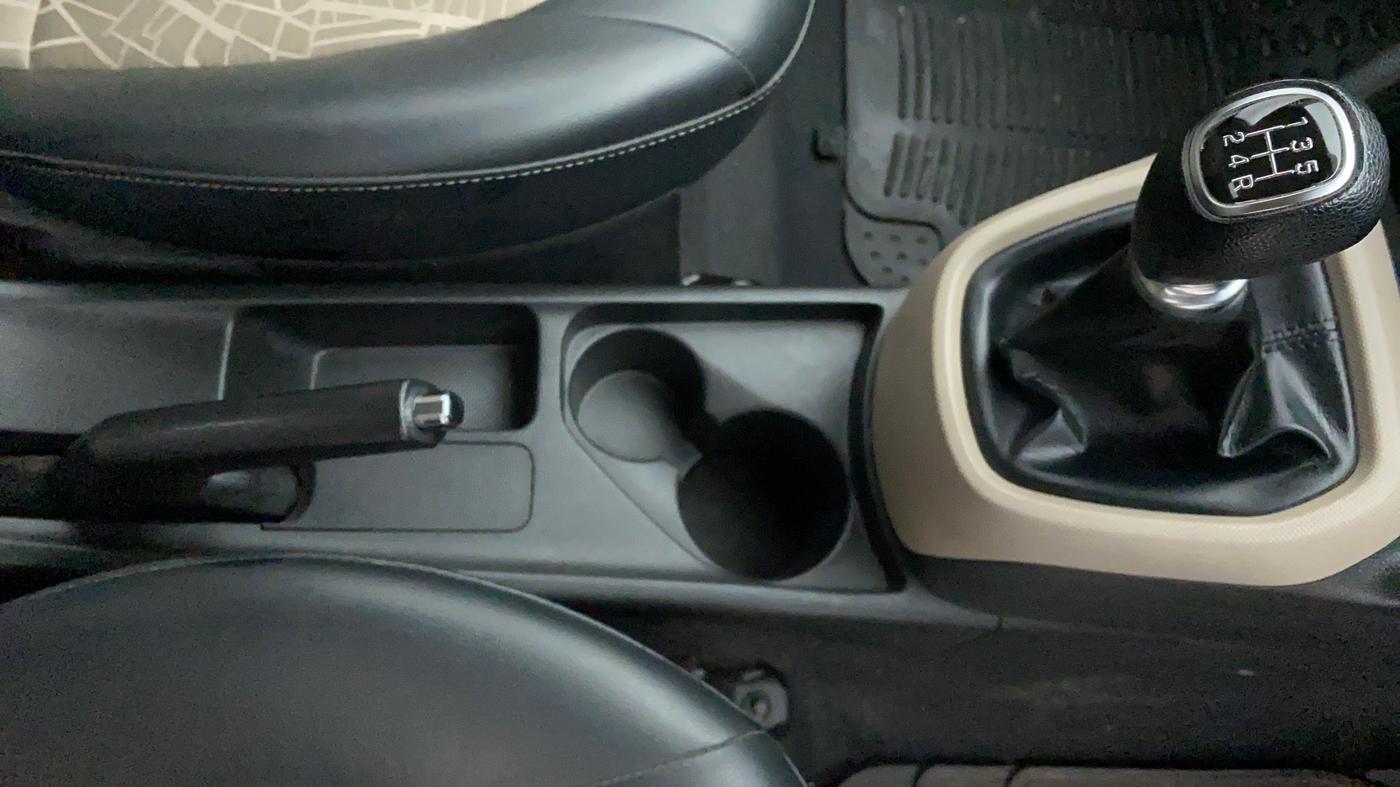 2019 Hyundai Grand i10 1.2 KAPPA SPORTZ (O), Petrol, Manual, 9,128 km, Gear Lever