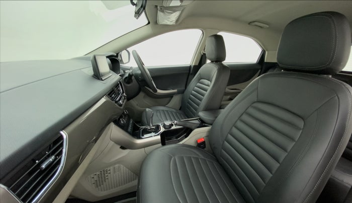 2019 Tata NEXON XZA+ 1.5, Diesel, Automatic, 69,702 km, Right Side Front Door Cabin