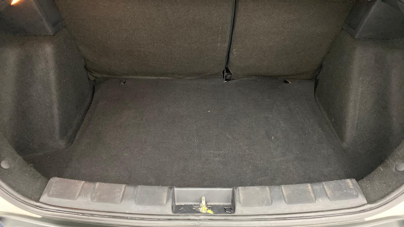 2019 Tata NEXON XZA+ 1.5, Diesel, Automatic, 69,702 km, Boot Inside