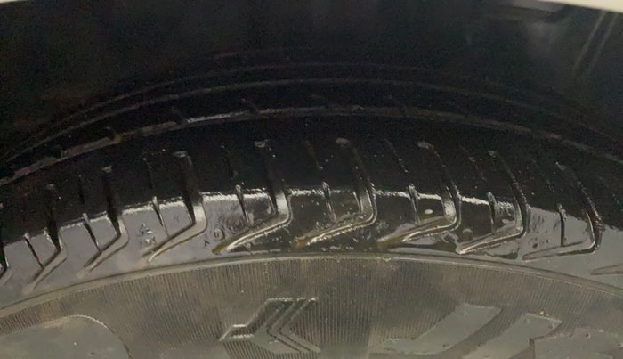 2019 Datsun Redi Go T (O), Petrol, Manual, 72,455 km, Right Front Tyre Tread