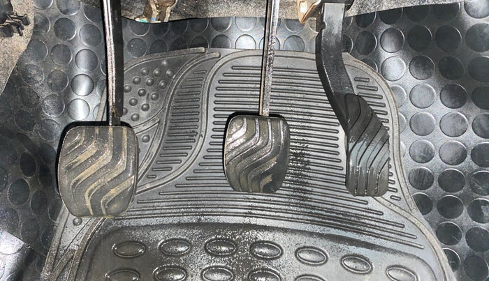 2019 Datsun Redi Go T (O), Petrol, Manual, 72,455 km, Pedals