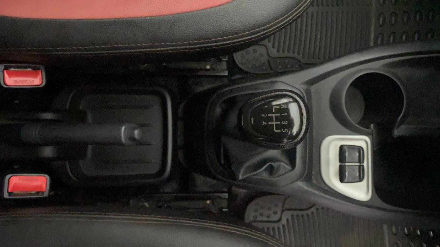 2019 Datsun Redi Go T (O), Petrol, Manual, 72,474 km, Gear Lever