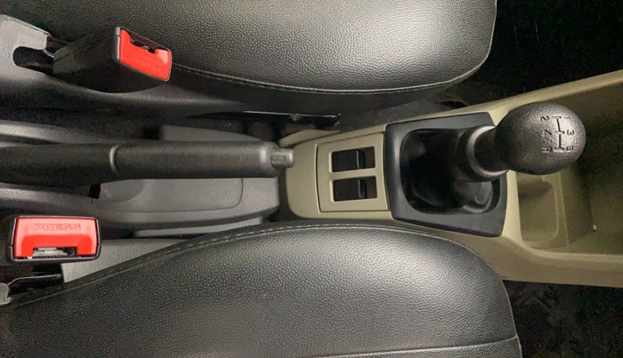 2017 Maruti Alto K10 LXI (O), Petrol, Manual, 40,243 km, Gear Lever