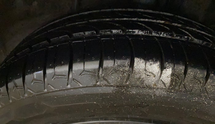 2018 Hyundai Elite i20 ASTA 1.2, Petrol, Manual, 50,239 km, Left Rear Tyre Tread