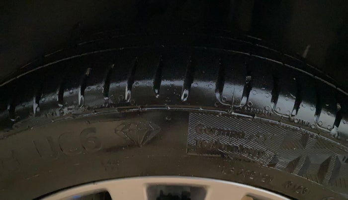 2017 Maruti Ciaz S 1.4 MT PETROL, Petrol, Manual, 47,435 km, Left Rear Tyre Tread