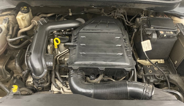 2022 Skoda KUSHAQ STYLE 1.0L TSI AT (6 AIRBAGS), Petrol, Automatic, 34,408 km, Engine View