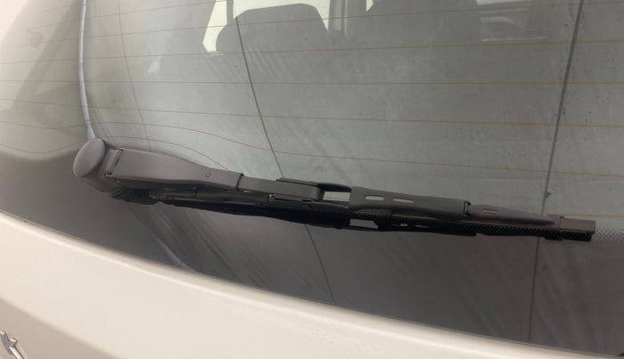 2022 Skoda KUSHAQ STYLE 1.0L TSI AT (6 AIRBAGS), Petrol, Automatic, 34,408 km, Rear Wiper