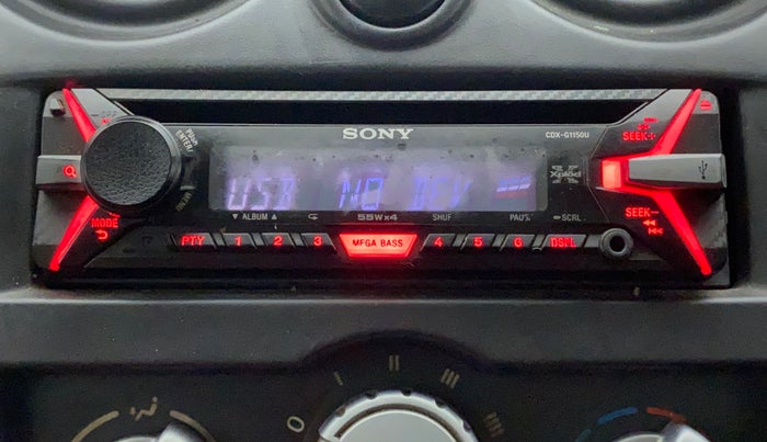 2016 Datsun Go T, CNG, Manual, 76,662 km, Infotainment System