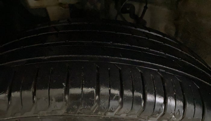 2019 Hyundai VENUE S 1.2, Petrol, Manual, 62,933 km, Left Front Tyre Tread