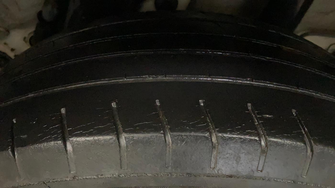 2019 Hyundai VENUE S 1.2, Petrol, Manual, 62,933 km, Left Rear Tyre Tread