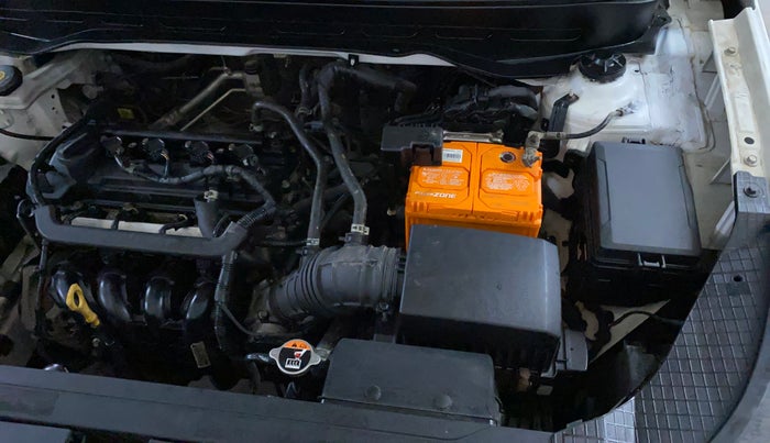 2019 Hyundai VENUE S 1.2, Petrol, Manual, 62,933 km, Engine View - Left