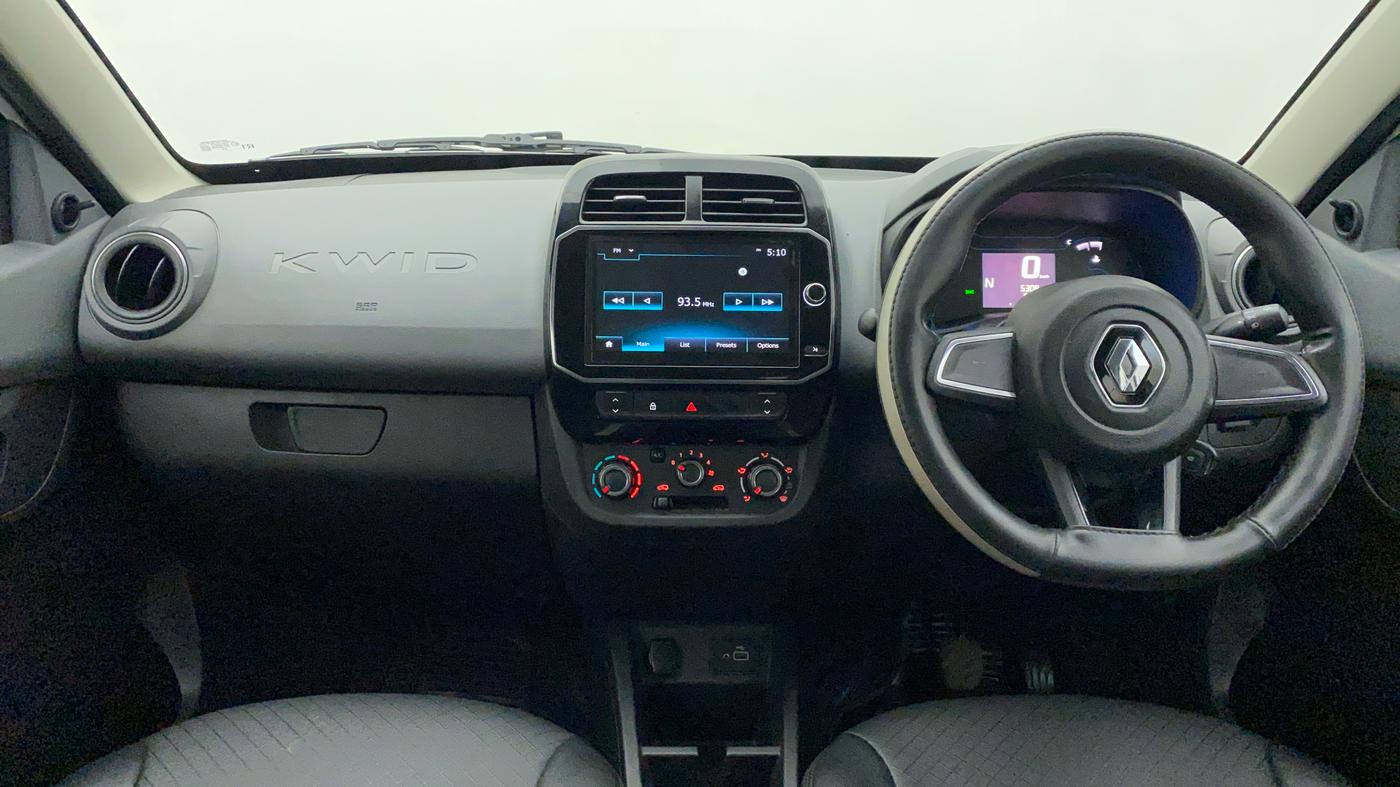 2020 Renault Kwid RXT 1.0 AMT (O), Petrol, Automatic, 5,477 km, Dashboard