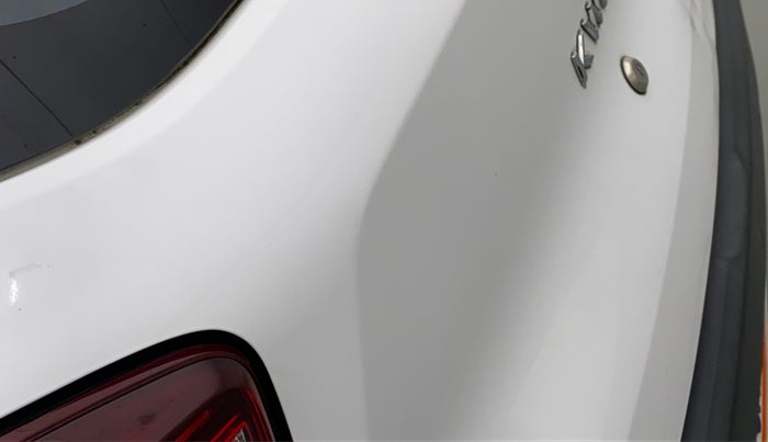 2020 Renault Kwid RXT 1.0 AMT (O), Petrol, Automatic, 5,477 km, Dicky (Boot door) - Slightly dented