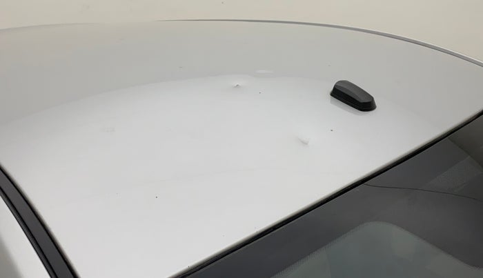 2015 Hyundai Eon ERA +, Petrol, Manual, 40,624 km, Roof - Slightly dented
