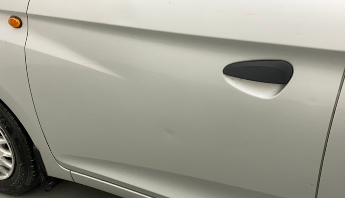 2015 Hyundai Eon ERA +, Petrol, Manual, 40,624 km, Front passenger door - Slightly dented