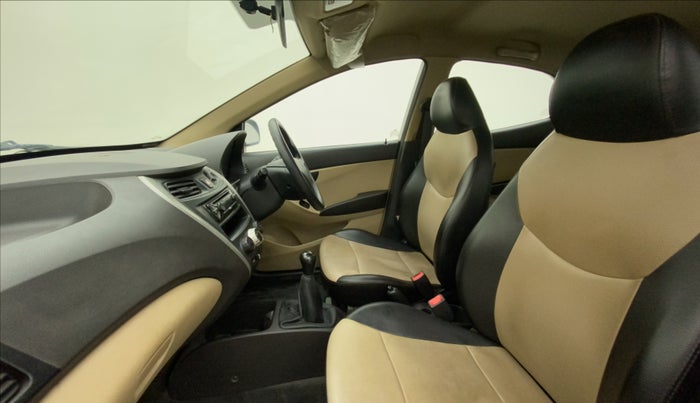 2015 Hyundai Eon ERA +, Petrol, Manual, 40,624 km, Right Side Front Door Cabin
