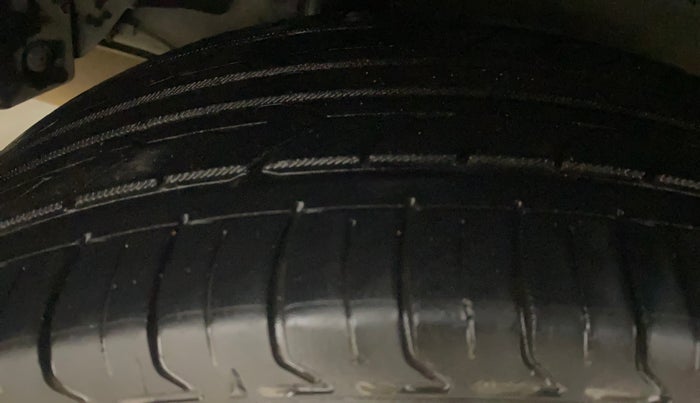 2016 Honda BR-V 1.5L I-VTEC S, Petrol, Manual, 73,042 km, Right Rear Tyre Tread