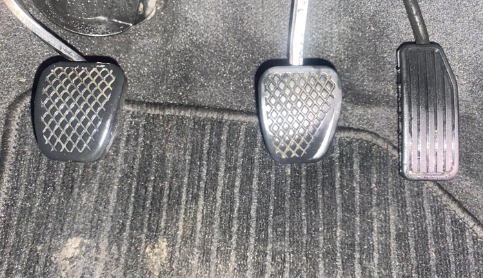 2016 Honda BR-V 1.5L I-VTEC S, Petrol, Manual, 73,042 km, Pedals