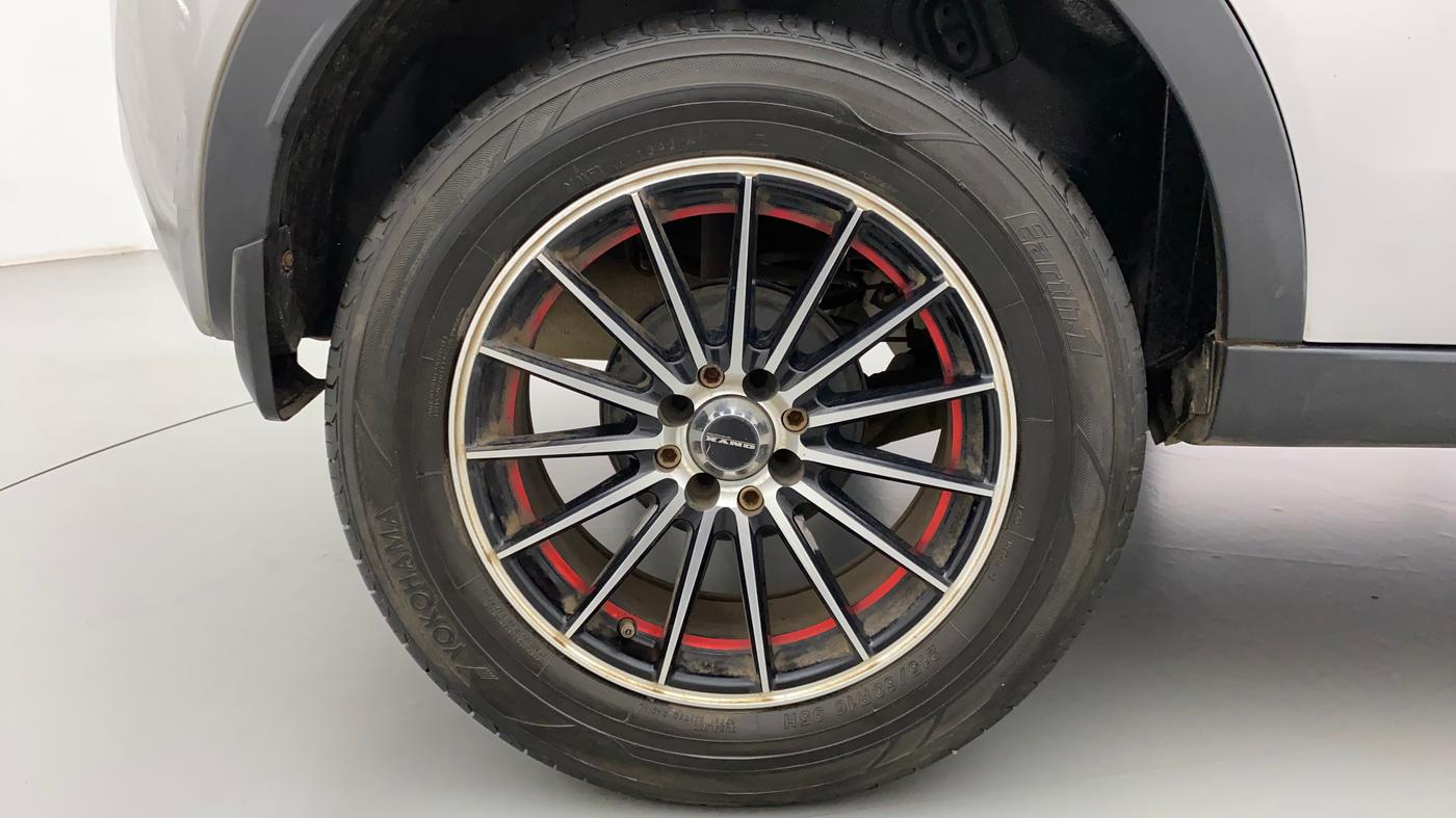 2018 Tata NEXON XM DIESEL, Diesel, Manual, 99,608 km, Right Rear Wheel