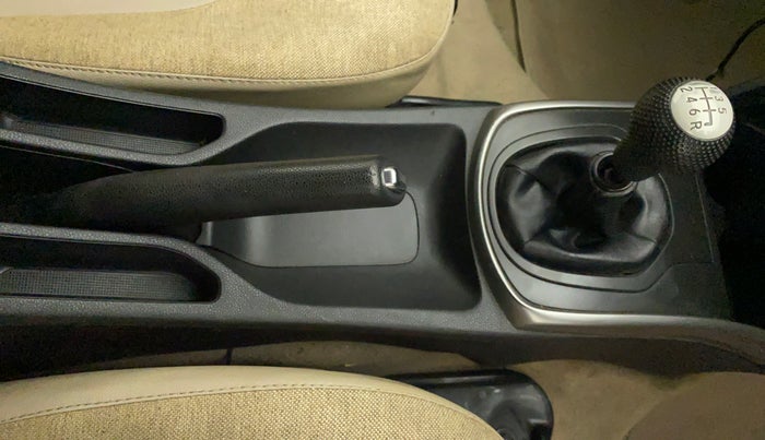 2015 Honda City 1.5L I-DTEC SV, Diesel, Manual, 91,942 km, Gear Lever